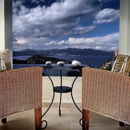 Villa Collection Istron