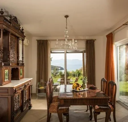 Villa Collection Istron