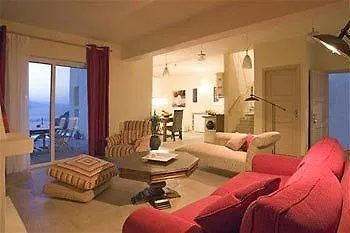 Villa Collection *
