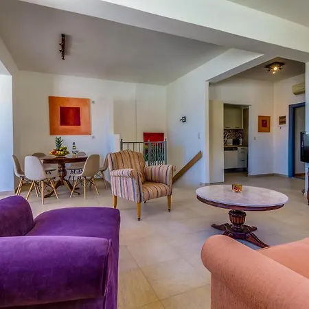 Villa Collection